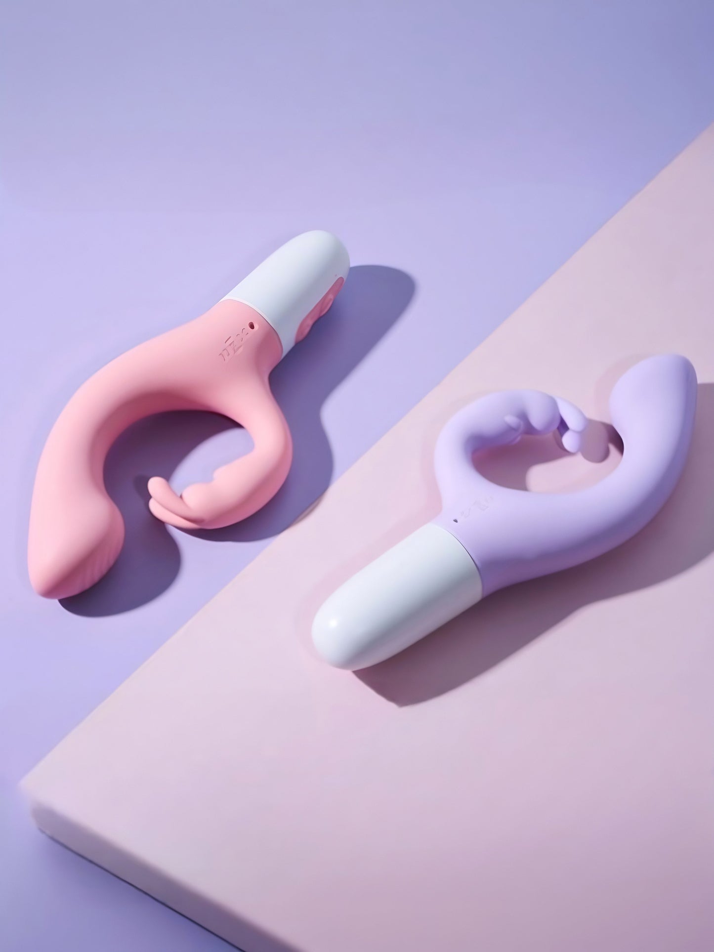 Livraison gratuite丨Vibromasseur lapin à va-et-vient pour femme avec stimulation clitoridienne